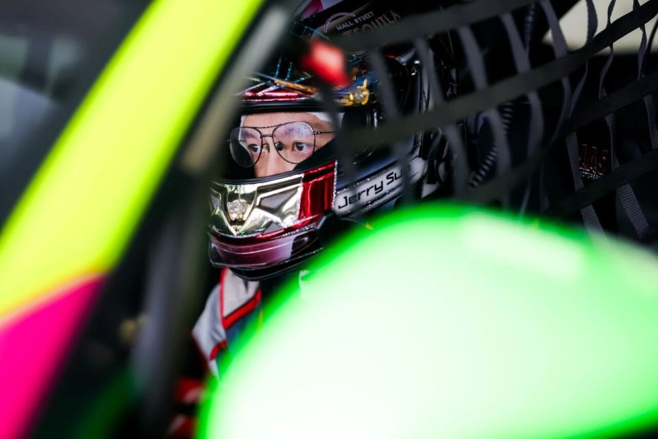 练习到排位, 号车组梁锦, 发挥