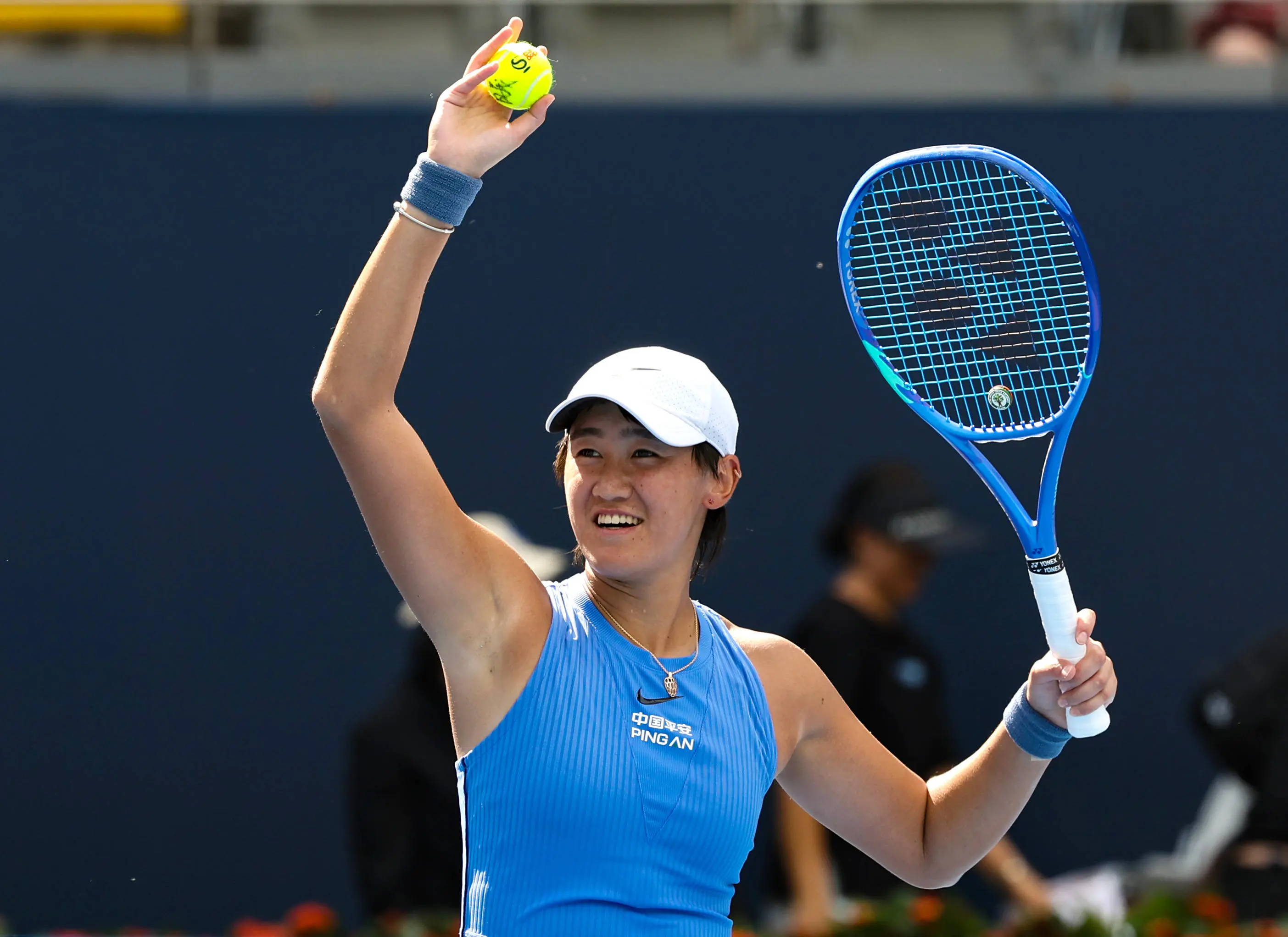 不过琼斯很, 一场正赛胜, 而此前对中 不过琼斯很, 一场正赛胜, 而此前对中